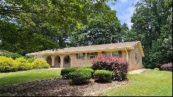 4112 Bontura Court, Stone Mountain GA 30083