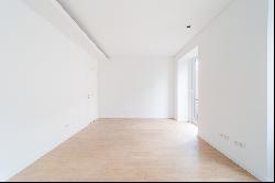 Flat, 3 bedrooms, for Sale