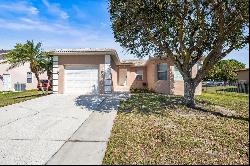 1112 21st Street E, Palmetto FL 34221