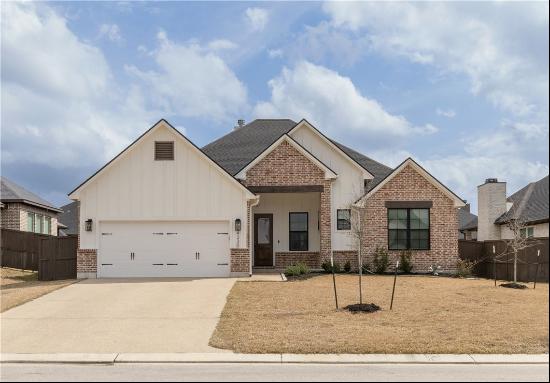 4330 Fox River Lane, Bryan TX 77802