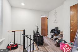 216 Bainbridge Street Unit 1, Philadelphia PA 19147