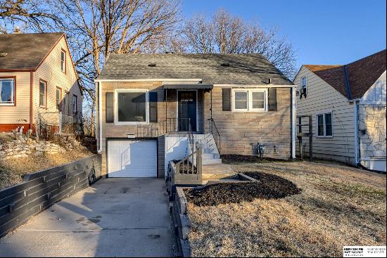 3507 N 42 Street, Omaha NE 68111