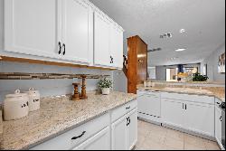 1938 Holly Hill Dr Unit 2, Austin TX 78746