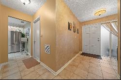 1902 SE 37th Court Circle, Ocala FL 34471