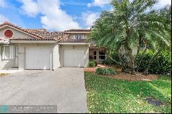 7514 Pinewalk Dr #106, Pompano Beach FL 33063