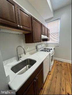 751 S 6th Street Unit 1, Philadelphia PA 19147