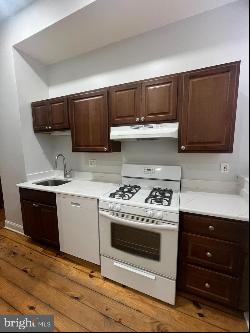 751 S 6th Street Unit 1, Philadelphia PA 19147