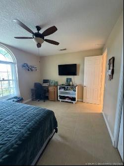 1456 SW Del Rio Boulevard SW, Port Saint Lucie FL 34953