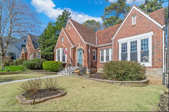 Meticulously Restored Morningside Home!