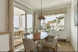 Modern villa with stunning panoramic views in Sitges.