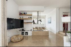 Modern villa with stunning panoramic views in Sitges.