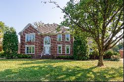 303 Coralberry Road, Louisville, KY 40207