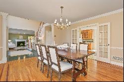 Elegant Colonial Estate in Lower Easton