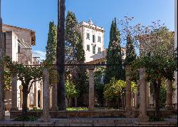 Exclusive apartment in the historic center of Palma de Mallorca