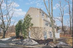 Renovated End Unit Townhome