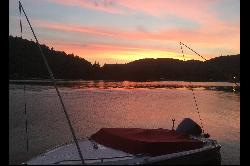 Lac-des-Seize-Îles, Laurentides