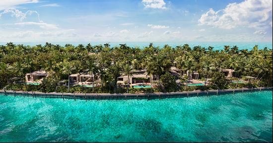 Waterfront villa within the exclusive Banyan Tree Bimini Resort