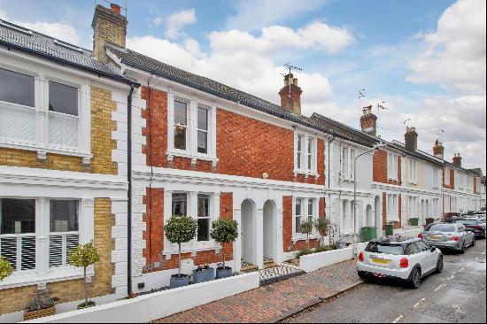 3 bed Victorian terraced house for sale in the sought-after 'Village' area of Tunbridge We