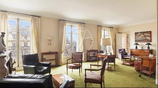 Apartment for sale in Paris, FR