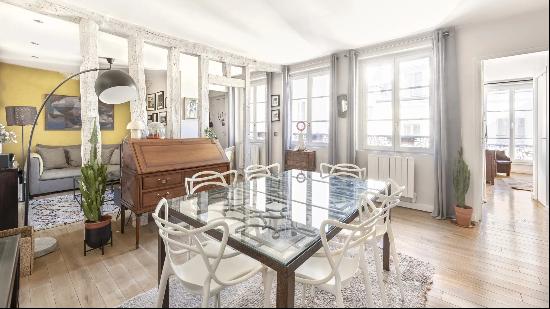 Apartment for sale in Paris, FR