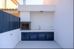 4 Bedroom Detached house, Almada