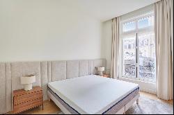 Paris 16th District - A magnificent 3-bed apartment