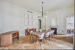 Paris 16th District – A magnificent 3-bed apartment