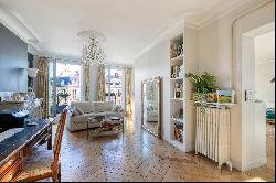 Paris 8th District -  An ideal family apartment