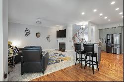 Beautifully Renovated Townhome with Direct Access to the Silver Comet Trail