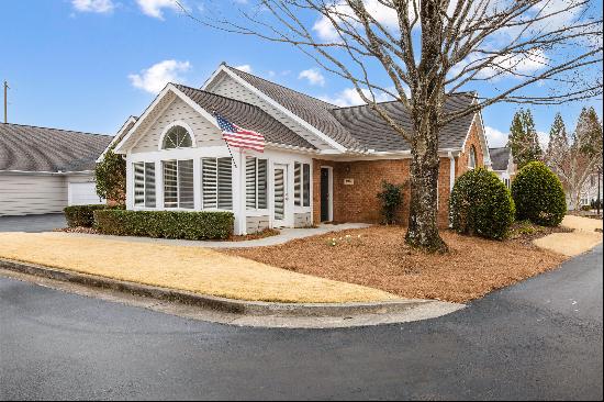 Low-Maintenance Living in Vibrant Alpharetta