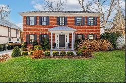 30 Richmond Road, Rockville Centre, NY 11570