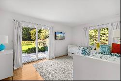 RENOVATED BRIDGEHAMPTON HOME, AN INVESTMENT OPPORTUNITY