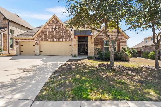 Stunning Home With Private Guest Suite