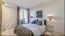 Cannes Centre Behind the Croisette - Comfortable 3-Bedroom Apartment