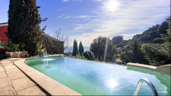 Villa with Guest House and Pool with Sea View – Sanremo, Liguria