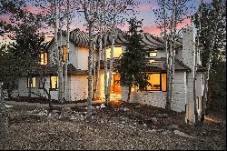 Seamless Blend of Luxury, Privacy, and Coveted Mountain Views!