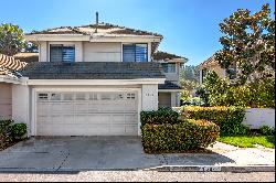 1894 Spyglass Circle, Vista, CA 92081