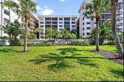 1001 Benjamin Franklin Dr #511, Sarasota, FL 34236