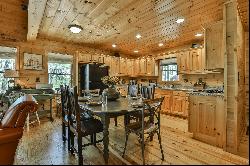 Classic Wooded Cabin in Coosawattee River Resort