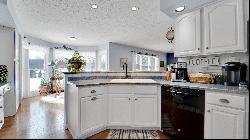 2212 Orchard Creek Drive, Ontario, NY 14519