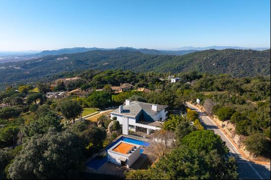 Exclusive property with sea views in Sant Andreu de LLavaneres