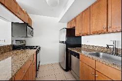 Chelsea 2 Bed/2 Bath w/ Balcony High Line View