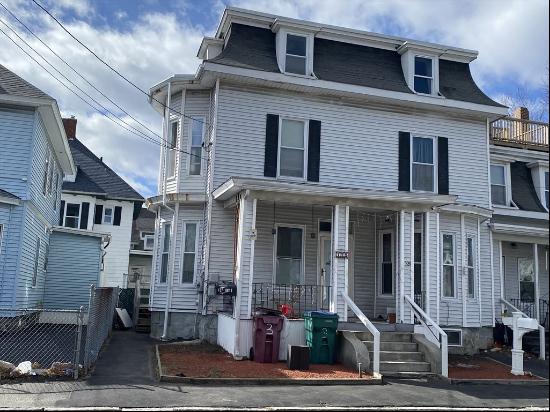 127 Dover St #3, Lowell MA 01851