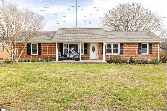 502 Avon Drive, Taylors SC 29687