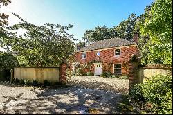 Southampton Road, Alderbury, Salisbury, Wiltshire, SP5 3AG