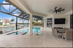 480 Maunder Ct, Marco Island FL 34145