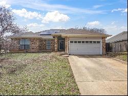 8032 Tree Leaf Lane, Fort Worth TX 76123