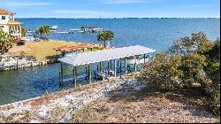 1098 Seabreeze Ln, Gulf Breeze FL 32563