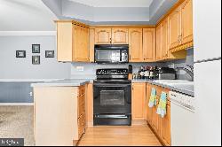 211 Bloomingdale Avenue Unit 10B4008, Wayne PA 19087