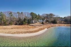 71 Sand Pt, Barnstable MA 02655